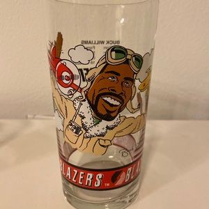 DQ Portland Trailblazers Buck Williams glass 1992